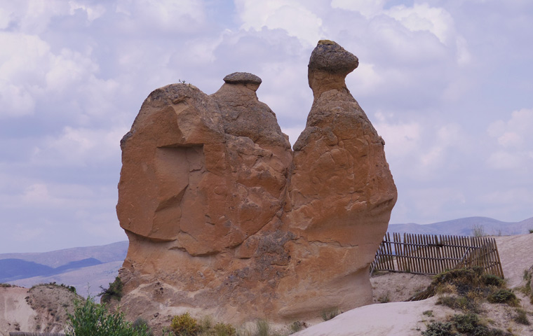 デヴレントの谷のラクダ岩